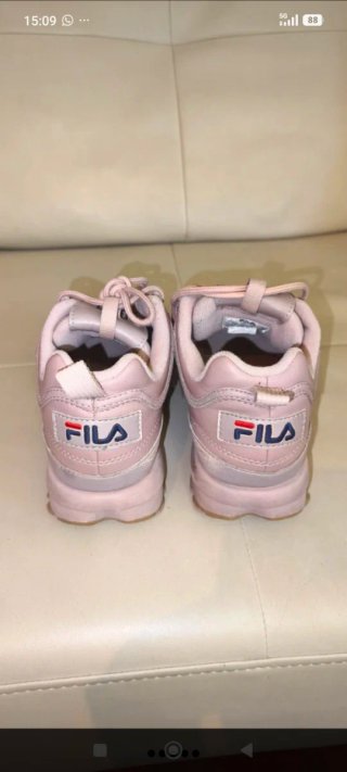 Zapatillas Fila Disruptor rosas T.36