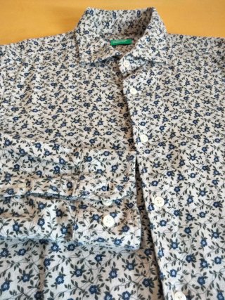 Camisa Benetton Estampada Talla M