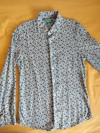 Camisa Benetton Estampada Talla M
