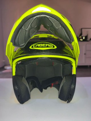 Casco Caberg talla L, en perfecto estado.