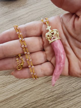 Collana corno portafortuna con corona oro