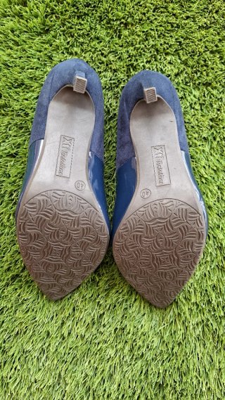 Zapatos de tacón Xti azul talla 40