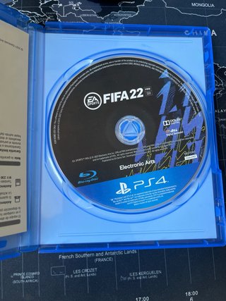 PS4 NBA 2K22 y Fifa 22