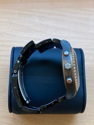 Reloj Swatch Negro y Plateado
