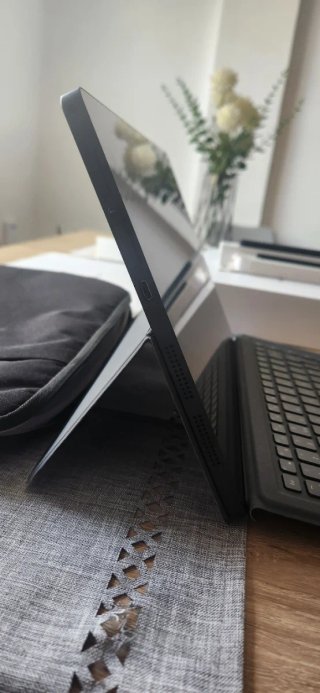 Minisforum V3 Ryzen 7 8840U 32GB  Teclado slim pen
