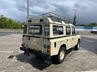 Land Rover Santana Cazorla 6 cilindros, 5 marchas