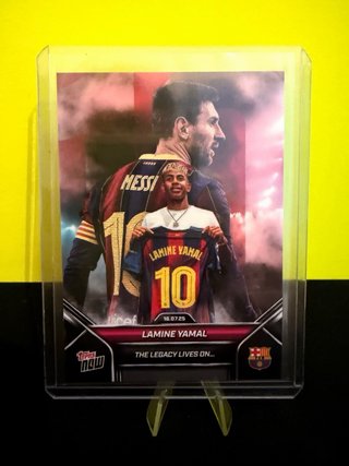 Cromo Lamine Yamal Topps Now Messi