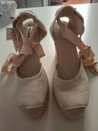 Sandalias Beige Talla 38