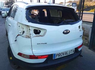 Kia piloto tras der paragolpes sportage 1.7 202416