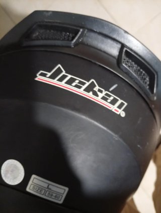 Casco de moto negro