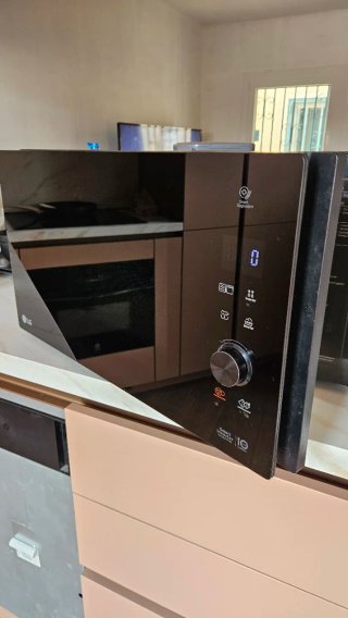 Microondas LG con grill - 1000W