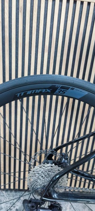Berria Belador Pro Ultegra di2
