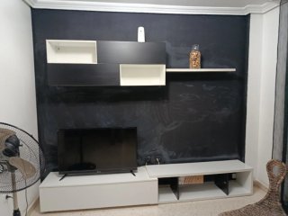 Mueble modular TV blanco y negro