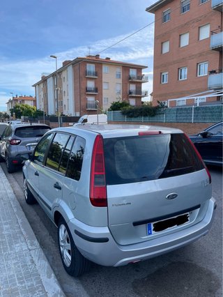 Ford Fusion 2004