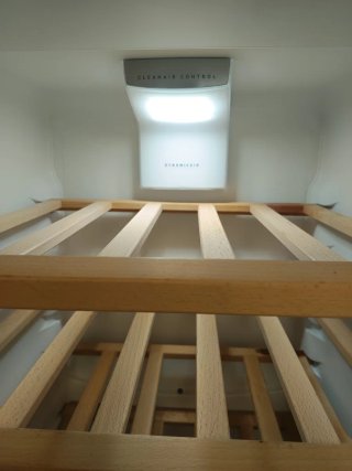 Vinoteca y Congelador AEG 25 Botellas