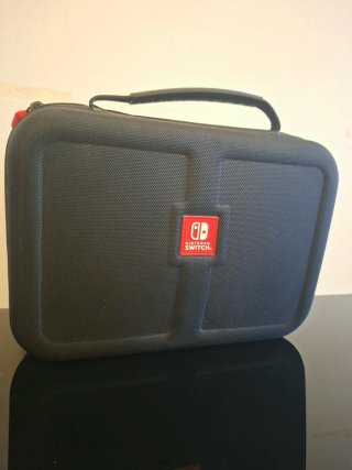 Nintendo Switch Completo com Acessórios