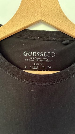 Camiseta Guess Slim Fit Negra Talla M