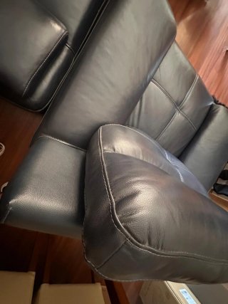 Butaca de piel auténtica en azul marino, muy poco