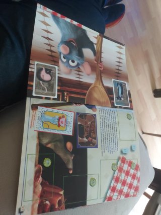 Álbum Ratatouille Panini 98 cromos
