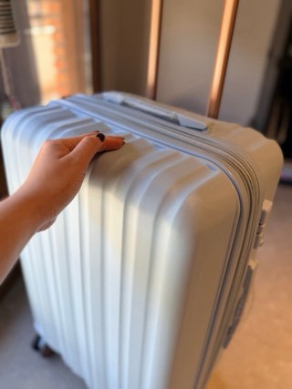 Maleta mediana 20kg azul claro