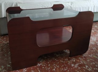 Mesa centro cristal y madera