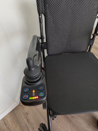 Silla ruedas eléctrica plegable Martinika Carbón