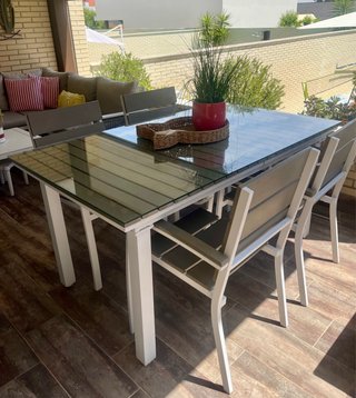 Mesa y Sillas Maison du Monde Exterior
