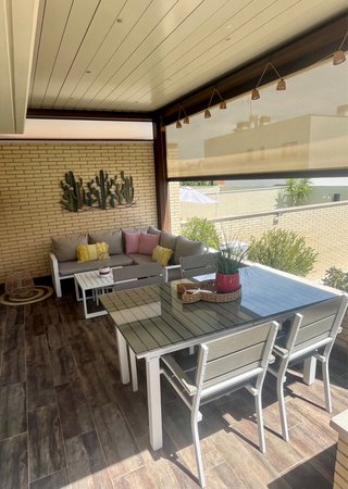Mesa y Sillas Maison du Monde Exterior