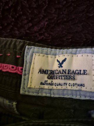 American Eagle Shorts Militares Florales Talla 34