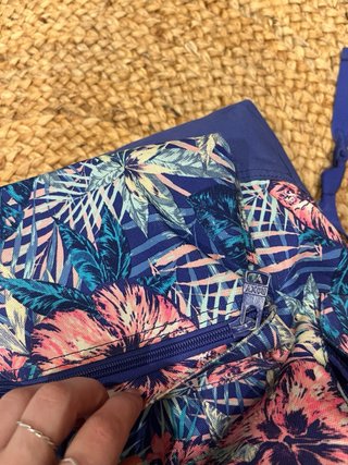 Mochila Roxy Floral Azul y Rosa