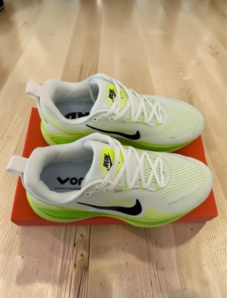 Zapatillas Nike Vomero 18 NUEVAS