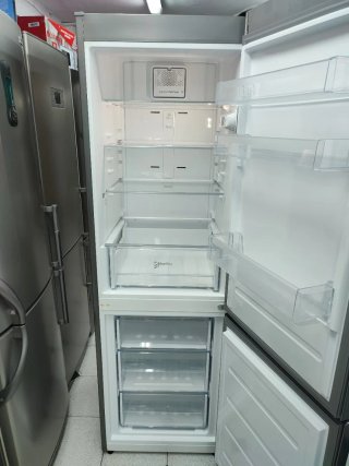 Nevera combi Whirlpool 190/60cm A+ con garantía