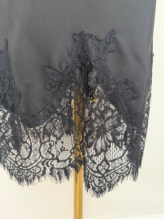 Vestido Seda Gold Hawk Negro Encaje