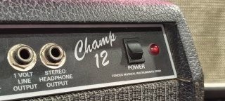 Fender Champ 12 Amplificador Guitarra