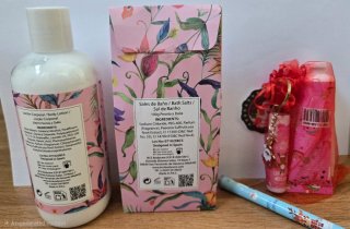 Set Baño Becasan Nature Peonía y Dalia Nuevo