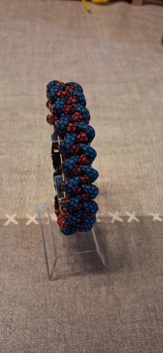 Pulsera paracord azul y roja