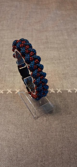 Pulsera paracord azul y roja