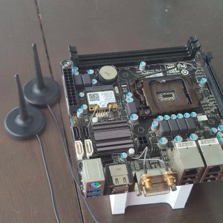 Placa Base Gigabyte GA-H77N-WIFI Mini-ITX