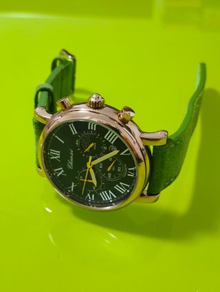 Reloj Chenxi oro rosa y correa de ante en verde