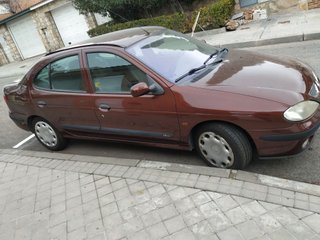 Renault Mégane Classic 1.6 16v RXE (1999)