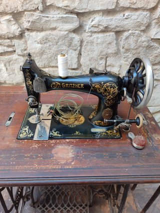 Máquina de coser Gritzner Antigua 1900 Paris