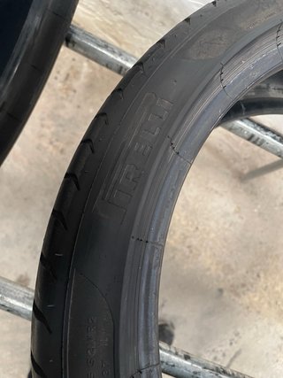 2x 225/40 R19 93Y Pirelli Pzero RSC