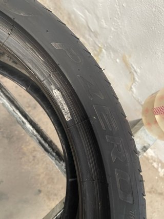 2x 225/40 R19 93Y Pirelli Pzero RSC