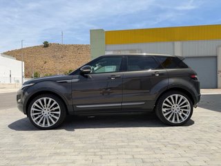 Range Rover Evoque 2.2d ( no engenium ) + 4 ruedas