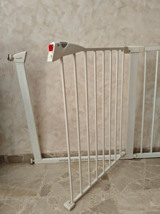 Valla de seguridad para bebés Munchkin