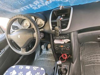 Peugeot 207 2010
