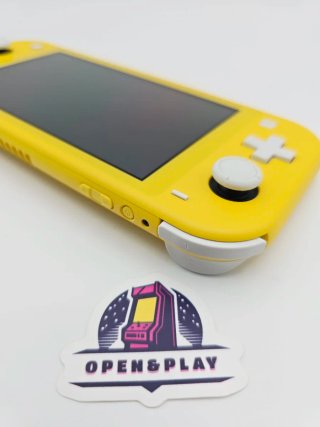 Nintendo Switch Lite Amarilla + Cargador