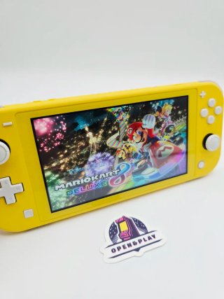 Nintendo Switch Lite Amarilla + Cargador