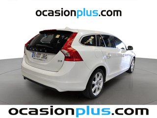 Volvo V60 D3 Momentum Auto 110 kW (150 CV)