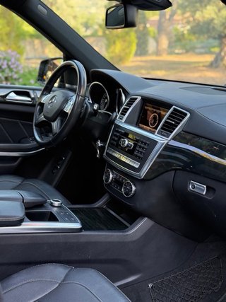 Mercedes-Benz  GL 2014